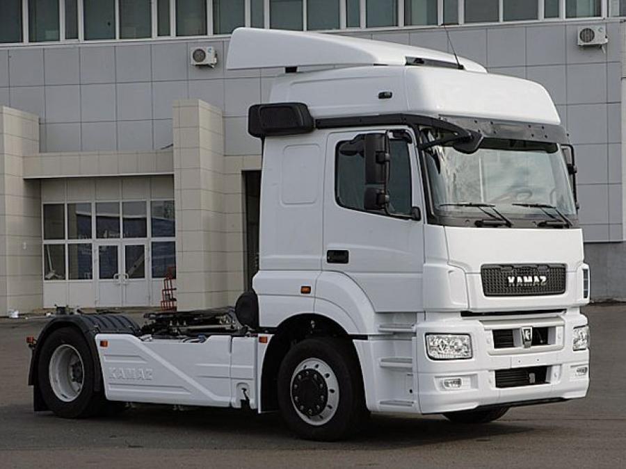  КамАЗ-5490 Предсерийный (M18.42) 2011 года  (фото 3 из 9)